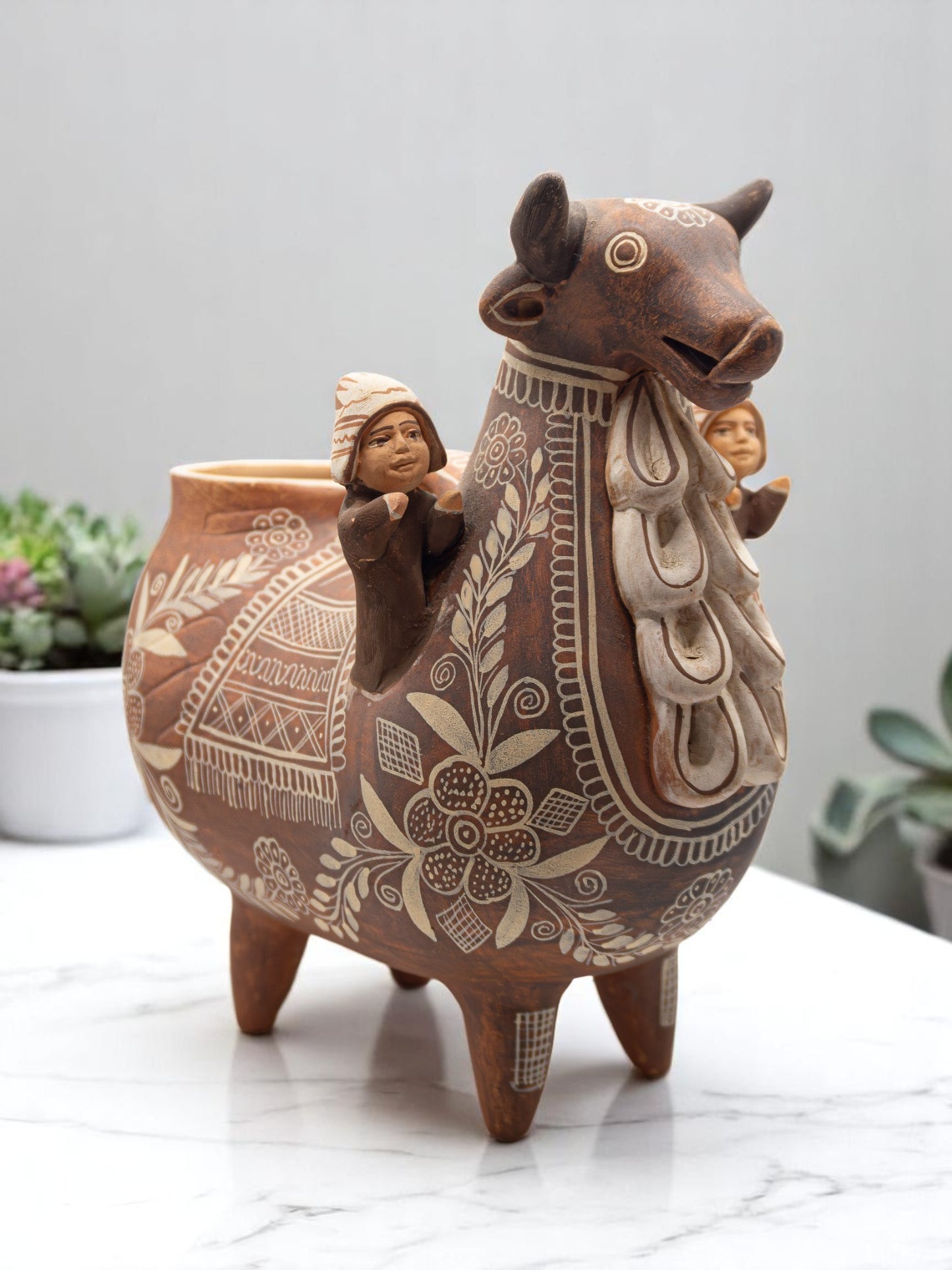HANDCRAFTED ANDEAN BULL HOUSE DECOR