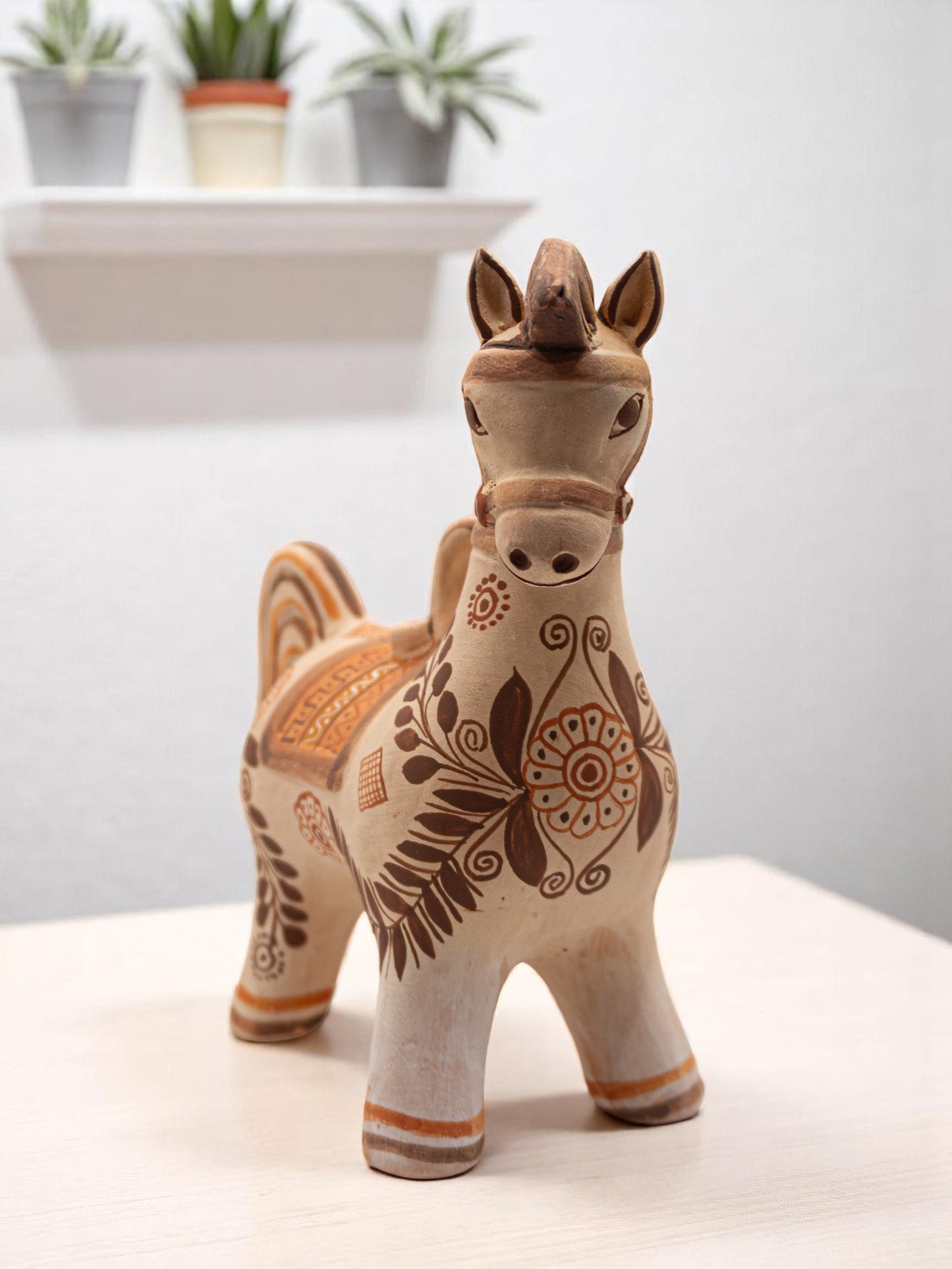 HANDCRAFTED PERUVIAN BEIGE GAIT HORSE HOUSE DECOR